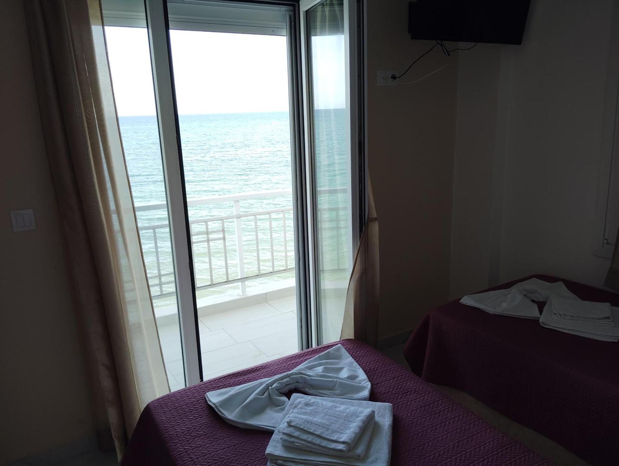 Gold Sand Apartments Paralia Katerinis Ngoại thất bức ảnh