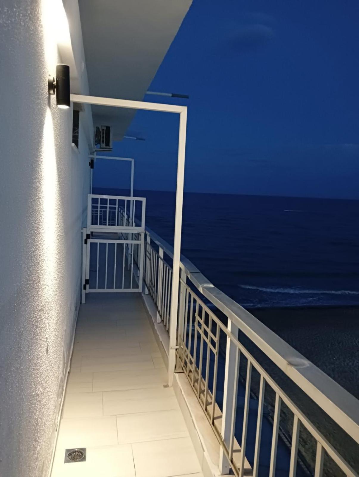 Gold Sand Apartments Paralia Katerinis Ngoại thất bức ảnh