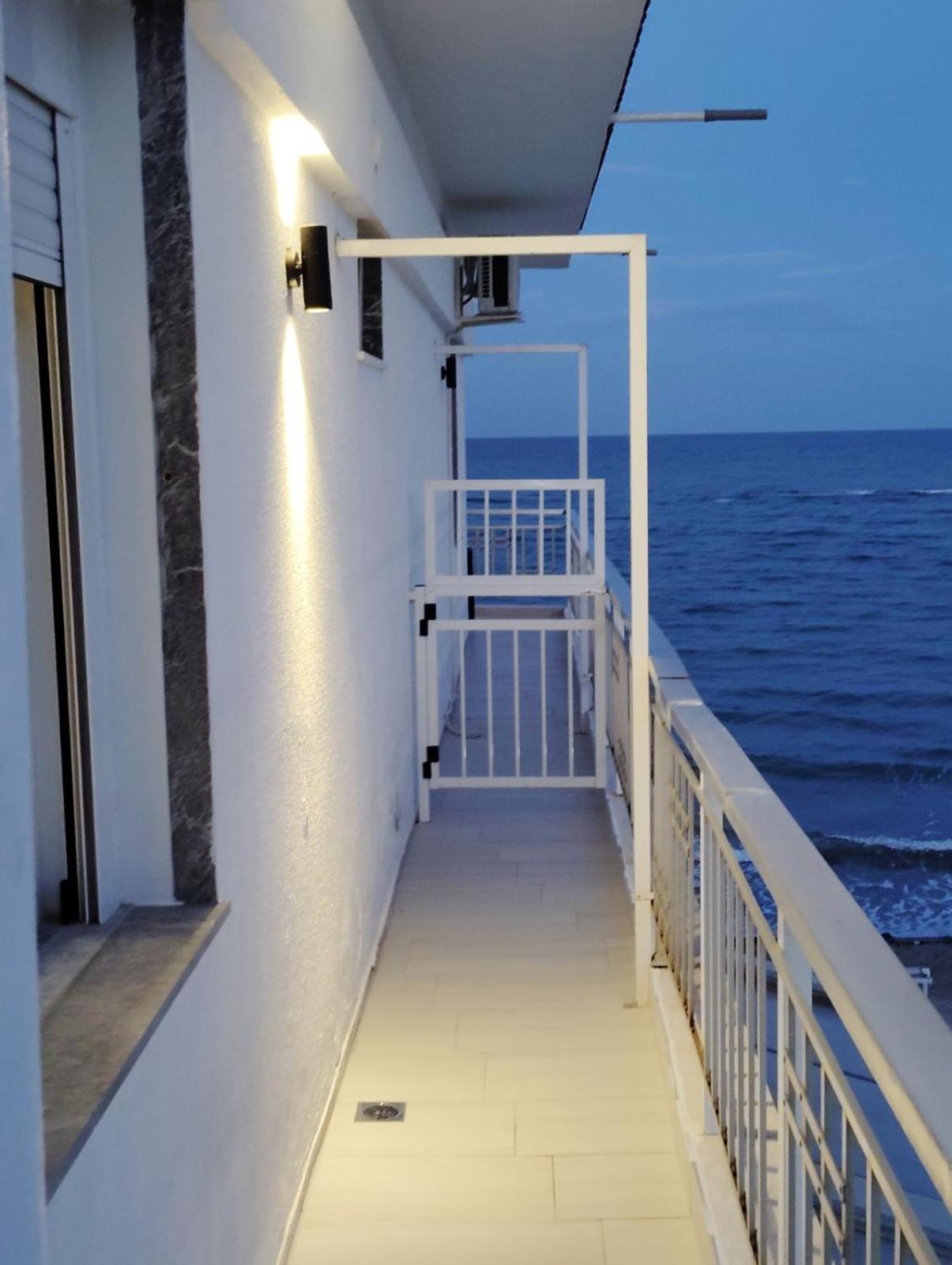Gold Sand Apartments Paralia Katerinis Ngoại thất bức ảnh